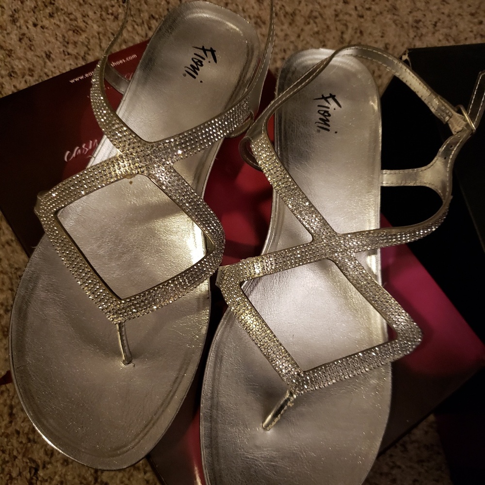 Wide Width Rhinestones Sandals